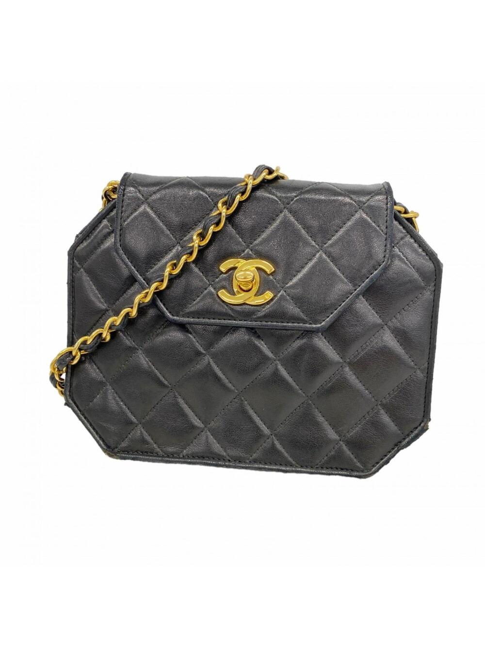 Chanel Vintage Octagon Cc Flap Bag #325565C23B
